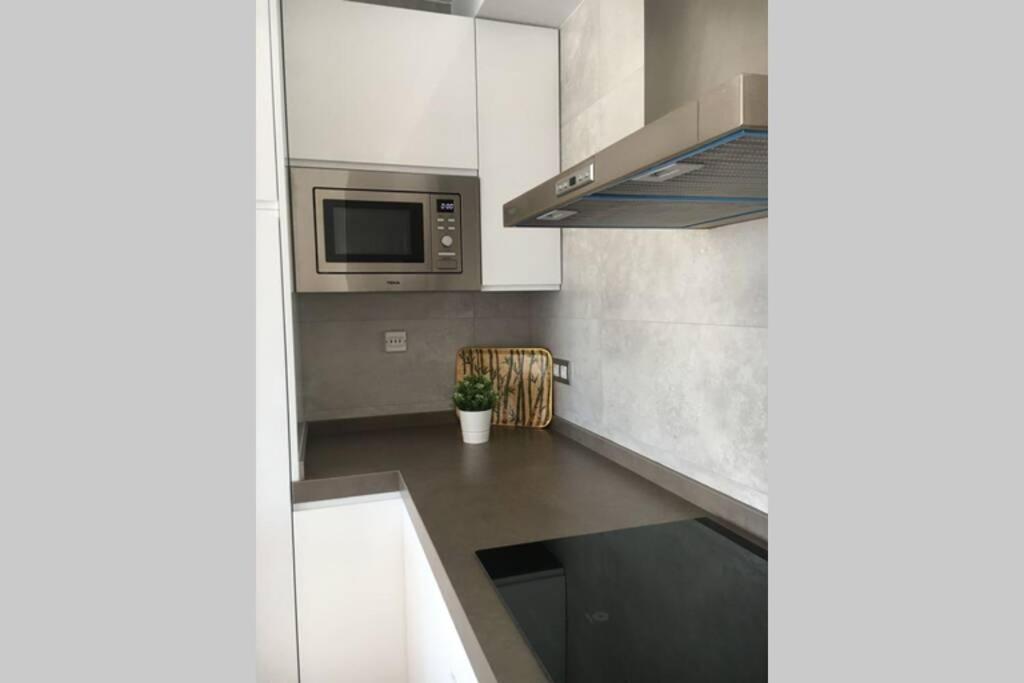 Apartamento A Estrenar En Un Lugar Emblematico โกนิล เด ลาฟรอนเตรา ภายนอก รูปภาพ