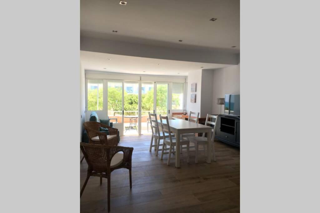 Apartamento A Estrenar En Un Lugar Emblematico โกนิล เด ลาฟรอนเตรา ภายนอก รูปภาพ