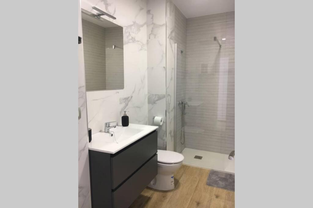 Apartamento A Estrenar En Un Lugar Emblematico โกนิล เด ลาฟรอนเตรา ภายนอก รูปภาพ